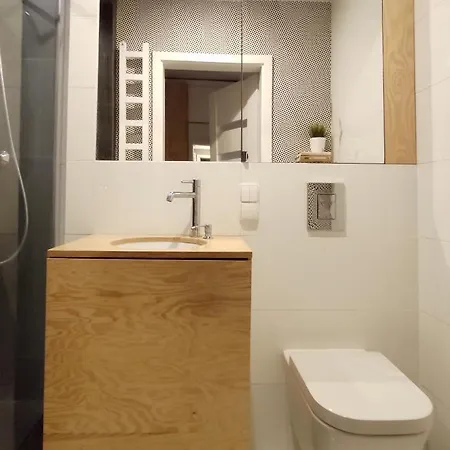 Apartament Starowiejska 33 *